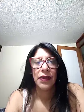 SamanthaRosse01  online show from April 7, 2026, 11:01 am