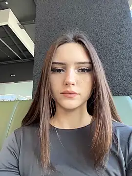 AnitaFly online show from April 1, 2026, 10:38 am