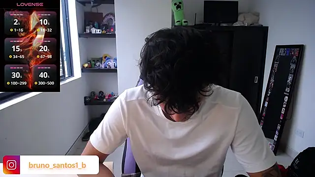 Bruno santos1 online show from April 16, 2026, 12:28 pm