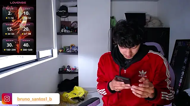 Bruno santos1 online show from April 6, 2026, 12:17 pm