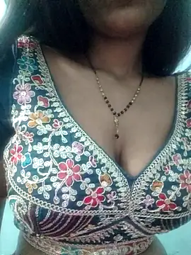 khushi ji00 online show from April 9, 2026, 10:21 am