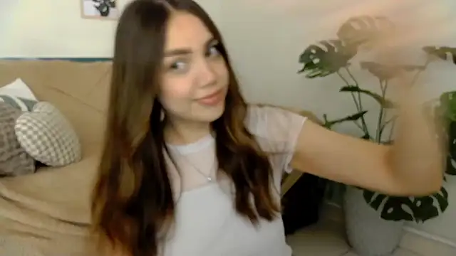 NebulaaHaven online show from April 27, 2026, 6:39 pm