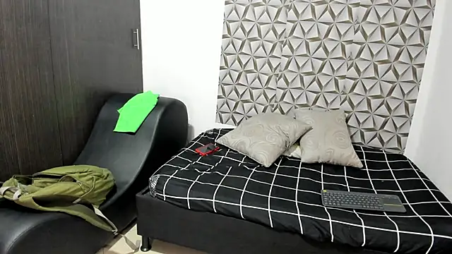 Snapshot of Benjamin_lich chatting on May 22, 2026, 6:06 pm Benjamin lich online show from May 22, 2026, 6:06 pm