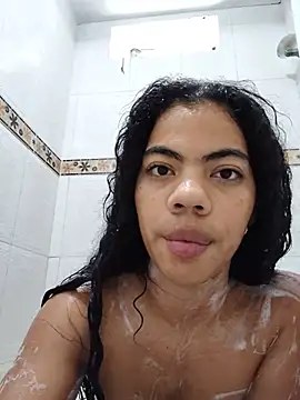 DakotaStills  online show from July 25, 2026, 2:34 pm