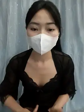 Xiangchuu online show from April 1, 2026, 2:58 pm