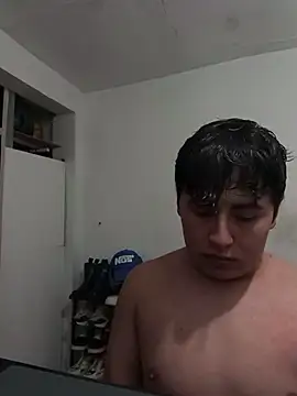 upssamuuu online show from April 16, 2026, 7:14 pm