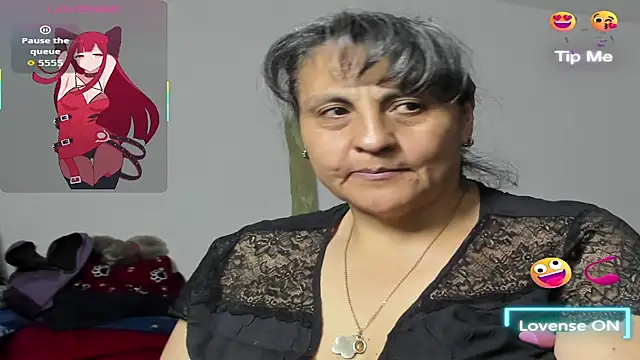 Merlyna Goldenss online show from April 14, 2026, 2:49 am