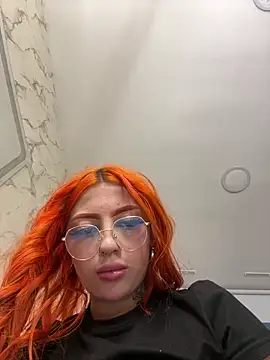 Magic liah online show from April 16, 2026, 9:39 pm