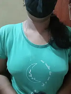 Snapshot of Latha_lovely chatting on May 20, 2026, 2:25 pm Latha lovely online show from May 20, 2026, 2:25 pm