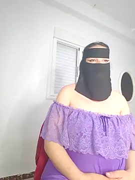 Big as-big online show from April 16, 2026, 10:01 pm