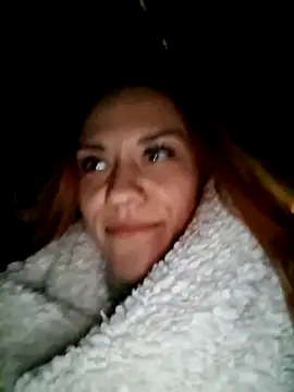 SlimBellaOfficial online show from April 3, 2026, 6:58 pm