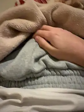 shyyyyy0 online show from March 28, 2026, 4:24 am