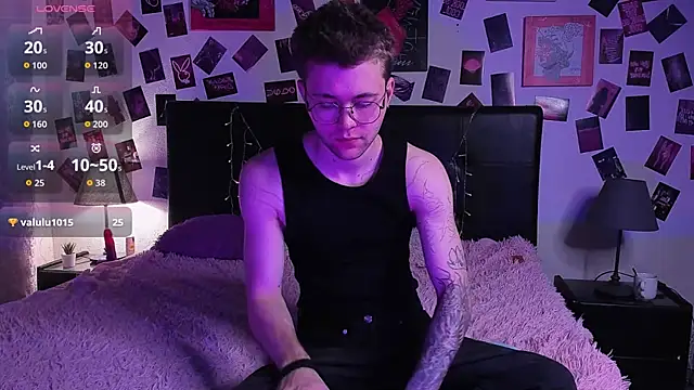 Snapshot of Thomas_Norton chatting on May 22, 2026, 9:02 pm Thomas Norton online show from May 22, 2026, 9:02 pm