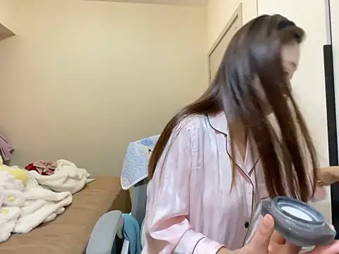 tutu512 online show from April 4, 2026, 6:09 am