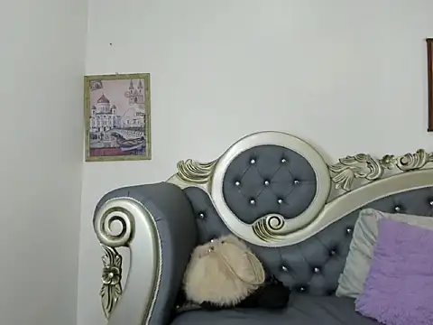 JADE-ESMERALDA online show from April 2, 2026, 7:53 pm