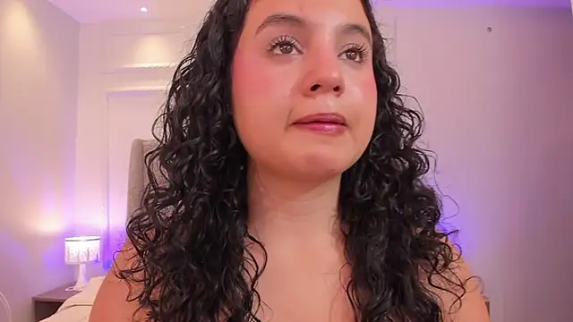 ShanonFox oficial online show from April 12, 2026, 8:34 pm