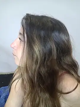 AlissonDavenport online show from April 14, 2026, 4:28 am