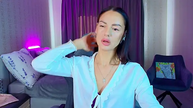 MalenaBelucci  online show from April 11, 2026, 7:27 am