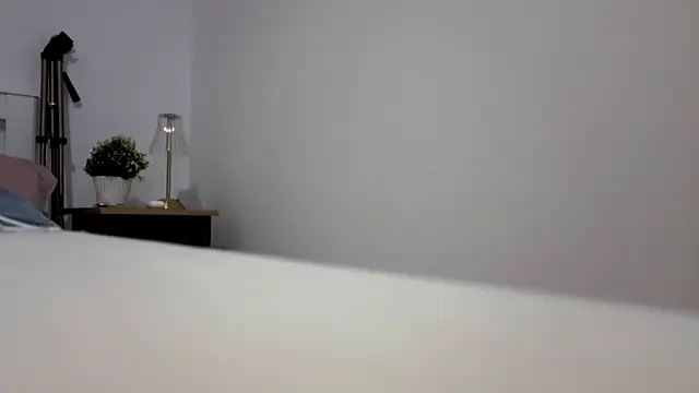 Anna Love1 online show from December 16, 2025, 1:48 pm