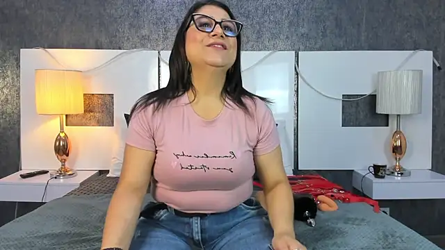 anna  lu online show from March 29, 2026, 12:29 pm