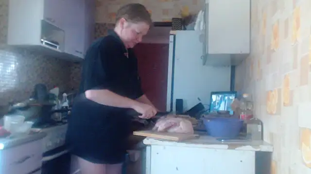 Snapshot of CharleyReid chatting on July 15, 2026, 3:41 pm CharleyReid online show from July 15, 2026, 3:41 pm