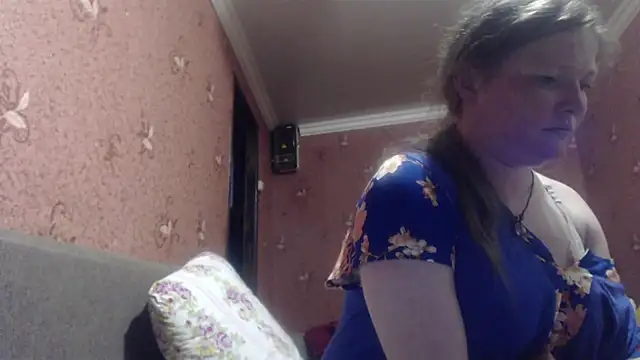 Snapshot of CharleyReid chatting on June 30, 2026, 5:24 pm CharleyReid online show from June 30, 2026, 5:24 pm