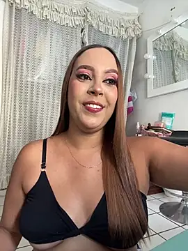 victoria luxx  online show from March 29, 2026, 5:14 pm