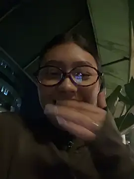 Aria dalia online show from April 14, 2026, 12:15 am