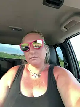 Snapshot of sweetkacibaby chatting on July 3, 2026, 11:50 am sweetkacibaby online show from July 3, 2026, 11:50 am