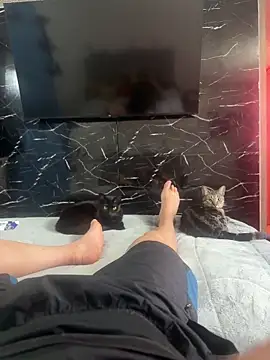 DRYX XX online show from April 15, 2026, 10:32 pm