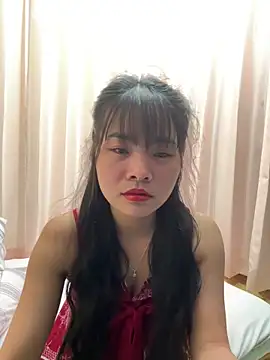 Snapshot of Naked-xx chatting on May 15, 2026, 12:47 pm Naked-xx online show from May 15, 2026, 12:47 pm
