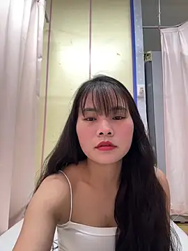 Snapshot of Naked-xx chatting on June 4, 2026, 11:04 am Naked-xx online show from June 4, 2026, 11:04 am