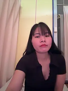 Snapshot of Naked-xx chatting on May 26, 2026, 10:41 pm Naked-xx online show from May 26, 2026, 10:41 pm