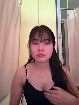 Snapshot of Naked-xx chatting on May 21, 2026, 3:37 am Naked-xx online show from May 21, 2026, 3:37 am