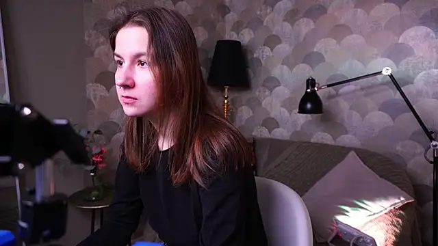 Frantease online show from April 8, 2026, 5:31 am