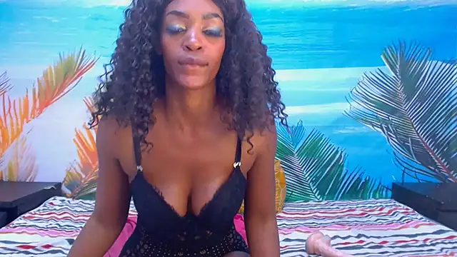 SweetSinAura online show from June 4, 2026, 11:26 am