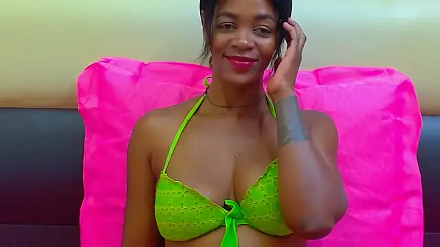 SweetSinAura online show from April 7, 2026, 6:10 pm