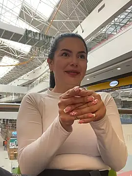 Snapshot of Cami_olarte chatting on June 11, 2026, 6:16 pm Cami olarte online show from June 11, 2026, 6:16 pm