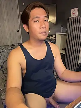 Snapshot of Titanryu chatting on July 12, 2026, 1:56 pm Titanryu online show from July 12, 2026, 1:56 pm