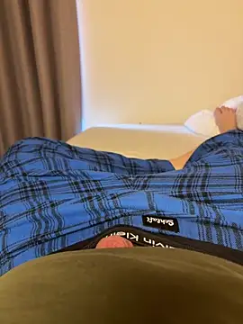 germanboy3 online show from April 4, 2026, 7:59 am