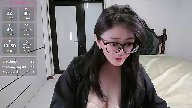 lisahua online show from April 11, 2026, 8:01 pm