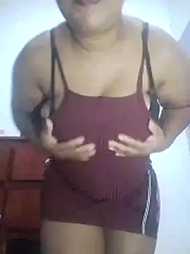 kimberlly25 online show from April 14, 2026, 1:54 am