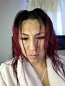 Snapshot of tatianabelli chatting on April 18, 2026, 3:14 pm tatianabelli online show from April 18, 2026, 3:14 pm