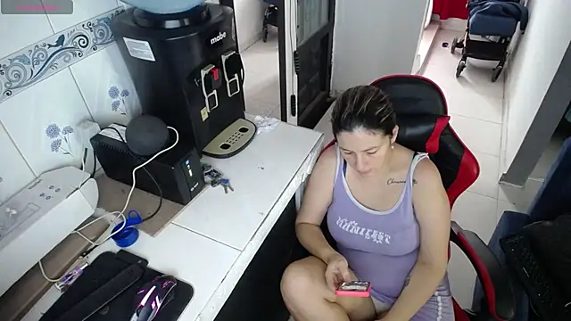 Snapshot of allison_maxtattoo_ chatting on July 16, 2026, 1:19 pm allison maxtattoo online show from July 16, 2026, 1:19 pm