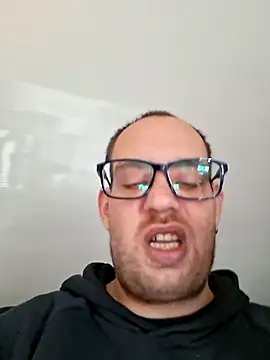 fettgail-0507 online show from April 2, 2026, 1:18 pm