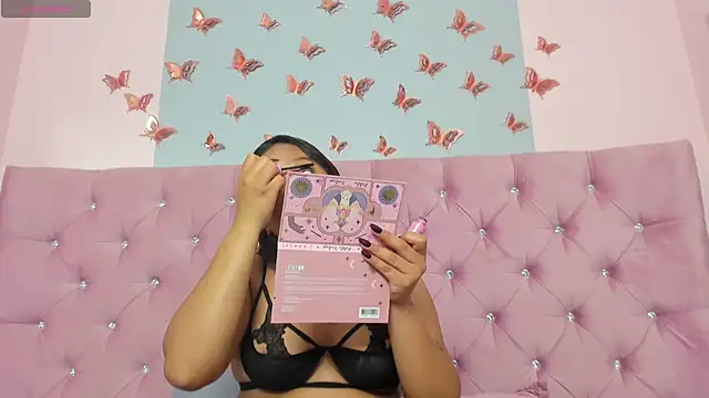 ZaraBlazze  online show from April 16, 2026, 2:45 am