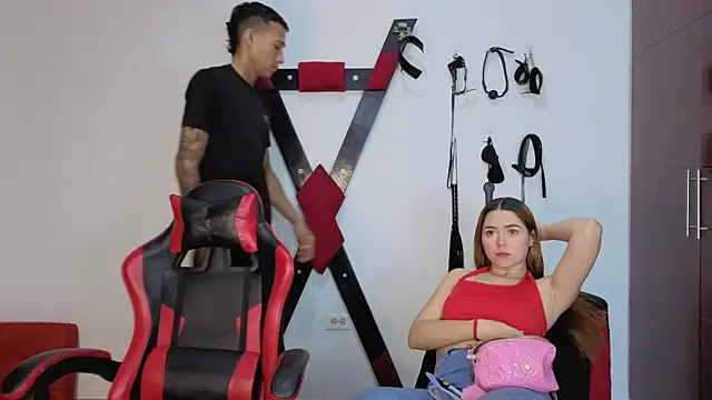 Hana and Zeta2026 online show from April 9, 2026, 12:11 pm