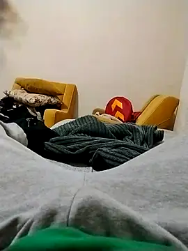 y2561 online show from April 3, 2026, 11:55 pm