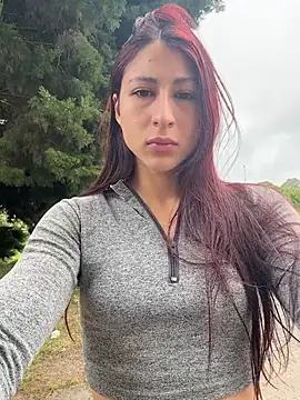 Debby ryann online show from April 5, 2026, 4:35 pm