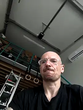 Snapshot of TavoEskort123 chatting on May 16, 2026, 6:34 am TavoEskort123 online show from May 16, 2026, 6:34 am